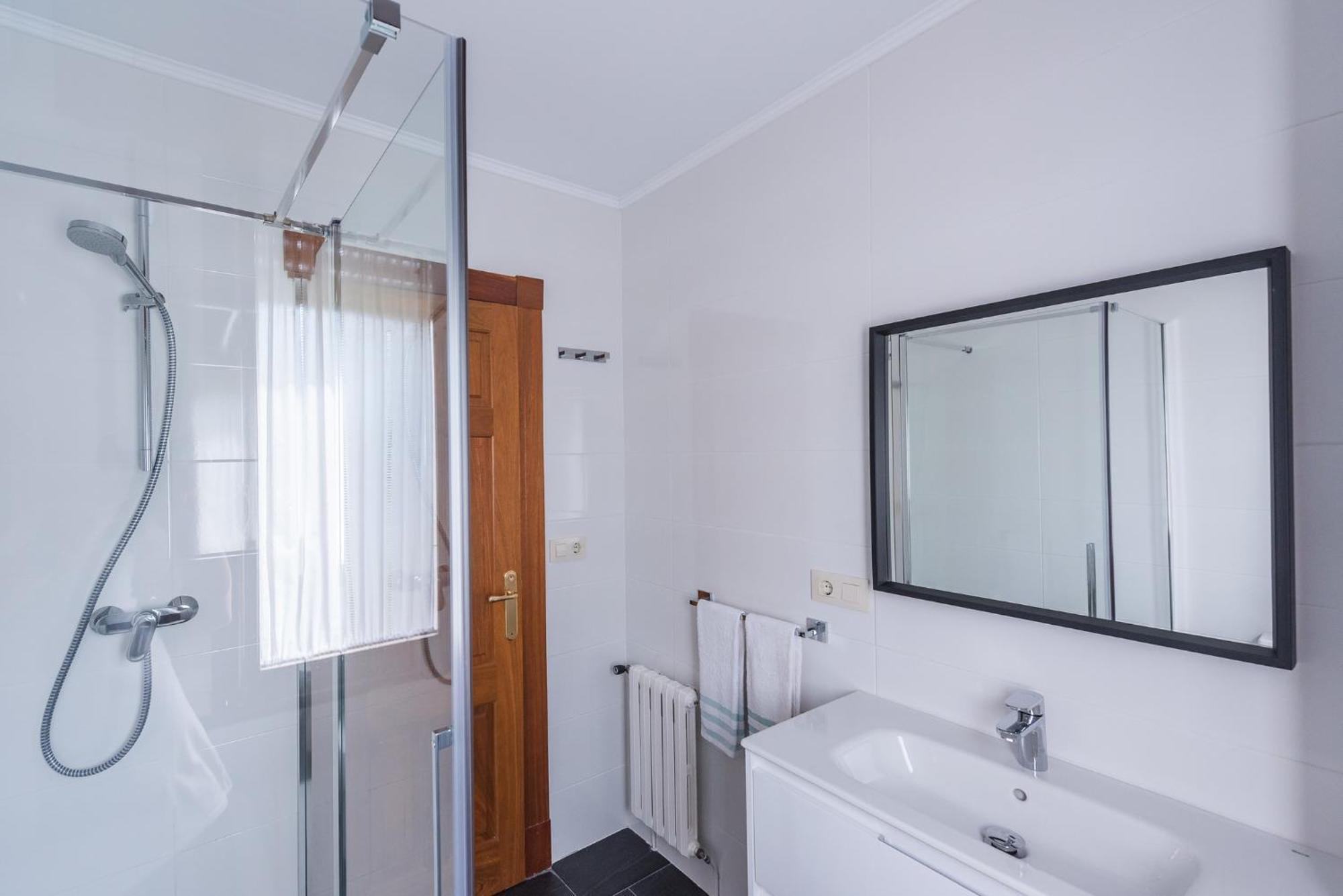 Luminoso Apartamento Reformado En Villa Termal Cuntis Buitenkant foto